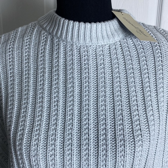 Universal Thread Pale Blue Sweater Sz L NWT - Picture 2 of 8